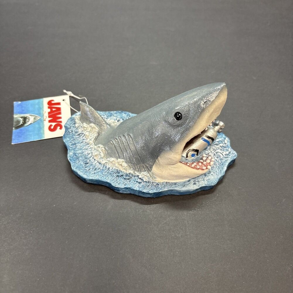 2022 JAWS Official Universal Aquarium Ornament Decor Open Mouth Air Tank - Picture 4 of 6